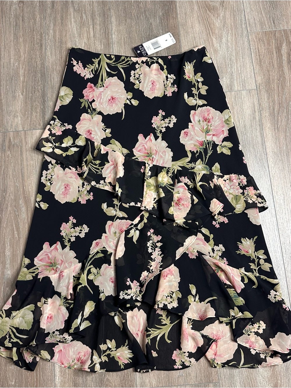 New! Y2K Chaps floral skirt